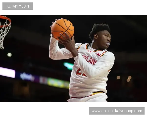 一场比赛中新秀球员展现出色的表现，新秀球员什么意思