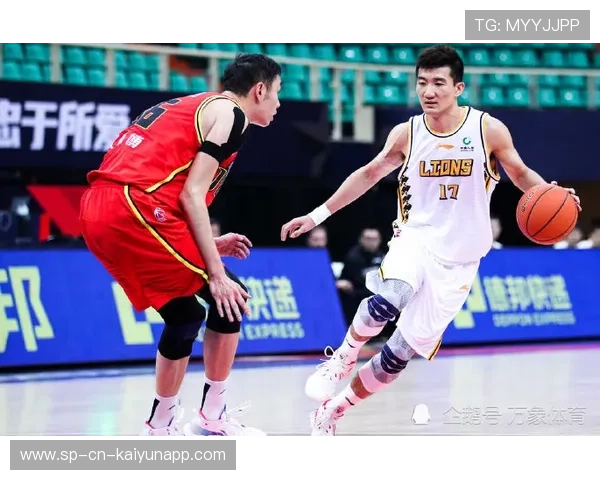 孙铭徽篮下连续得分，浙江攻防核心显现